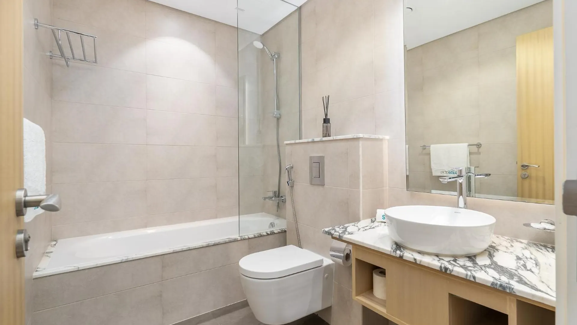 Apartment Stylish 2Bedroom W Infinity Pool On The 64Th Floor Dubai