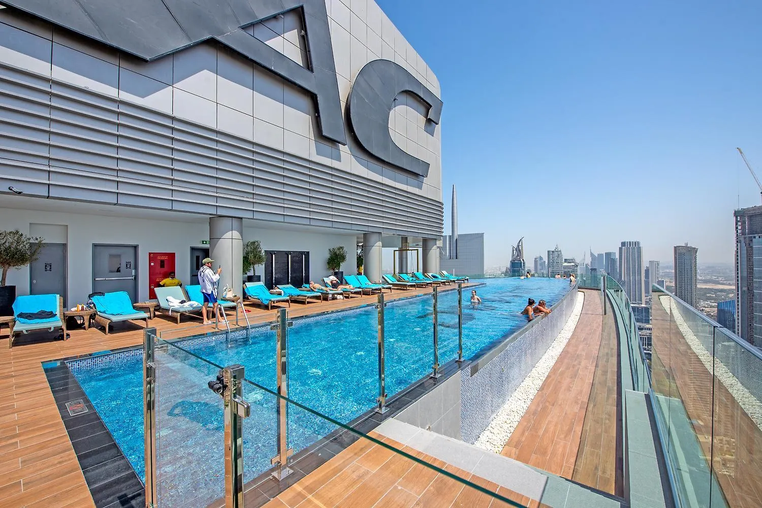 Stylish 2Bedroom W Infinity Pool On The 64Th Floor Dubai 0*,  United Arab Emirates